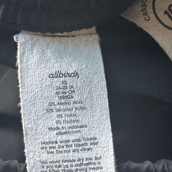 allbirds Women's Natural Run Short black XS - Picture 8 of 9